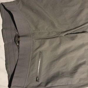 Athleta Mod Trekkie crop pant size 4.
